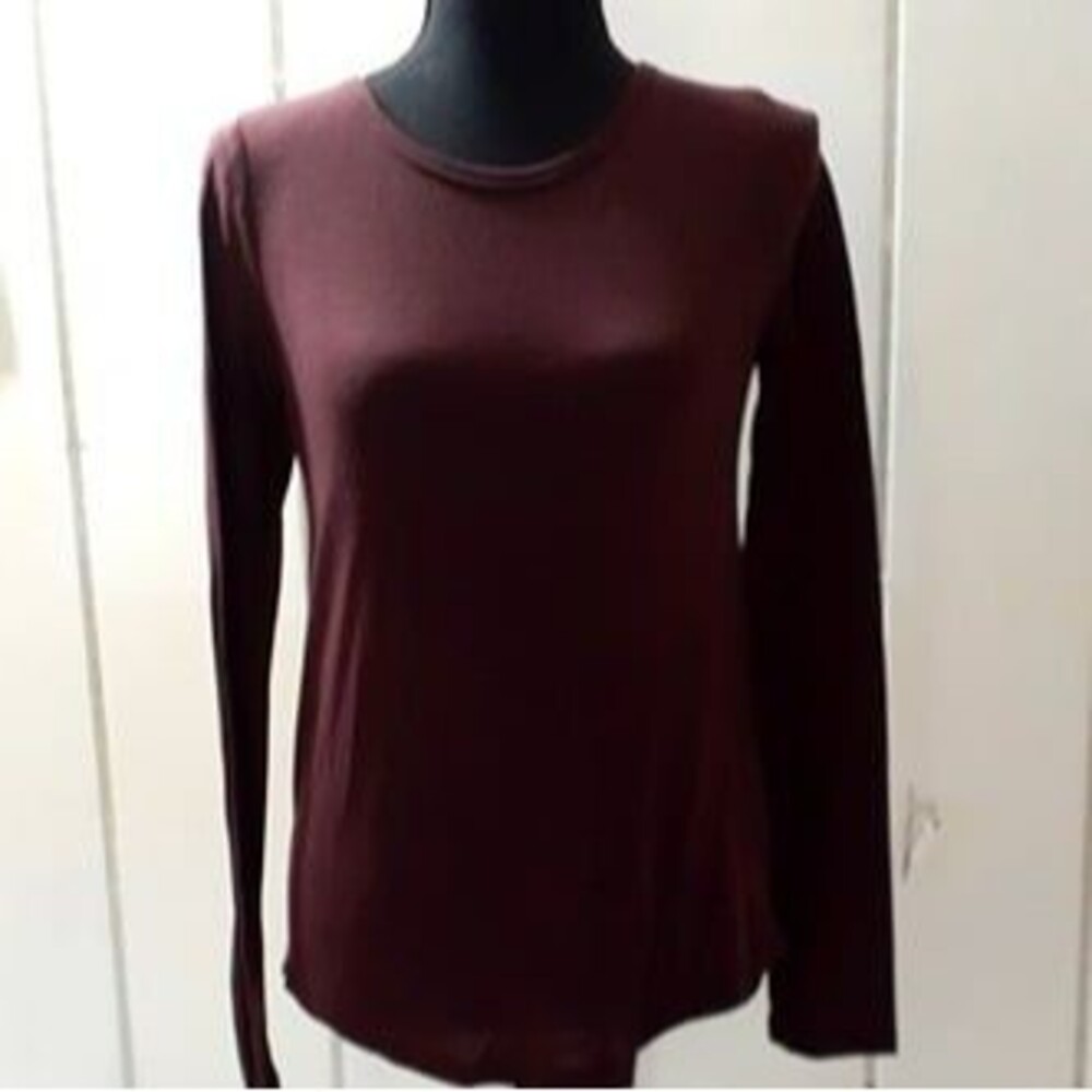 Woman's Mudd long sleeve  burgundy shirt size XXS # 81
